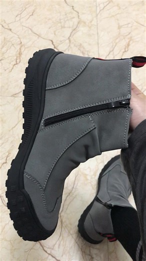 Essential Features of Safety Boots for Men