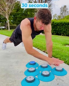 It's time to train like a pro! Step up your reaction time, agility, decision-making, problem-solving, dual-tasking, and so much more 💪 Are you ready for an all-new training experience? | BlazePod