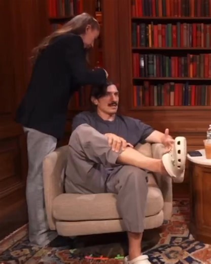 Screen Off Script on Reels | Facebook