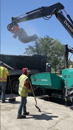 ⚙️ VÖGELE SUPER 700i Road Paver #vögele