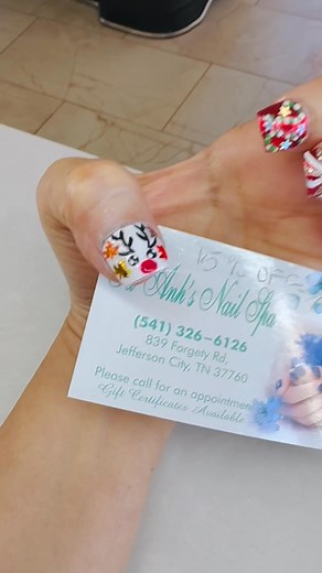 Are you ready for holidays ? Please call (541) 2104614/(865) 203-3579 | Tu Anh's Nailss | Facebook