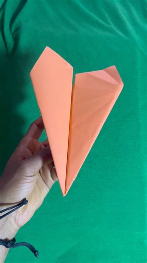 Paper Jet vs Normal Plane – BIG Difference!