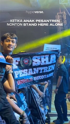 HYPEVERSE on Instagram: "Ngonser jalan, ngaji gak putus 😇 #HypeverseUpdate"