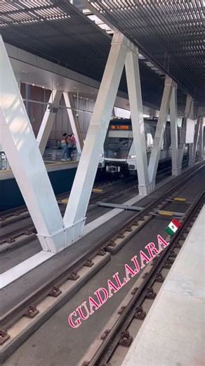 #trenelectricoguadalajara #trenelectricourbanogdl #guadalajara #guadalajaraadventures #guadalajaraturismo #guadalajaranoticias | Néstor Baldizón Recio