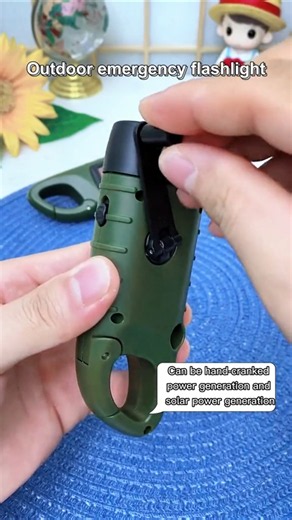 🔦 Hand-Crank & Solar Emergency Generator ☀️ | Must-Have Emergency Gadget!
