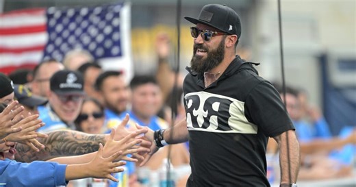 Eric Weddle has jersey number retired by alma mater Alta Loma (Calif.)
