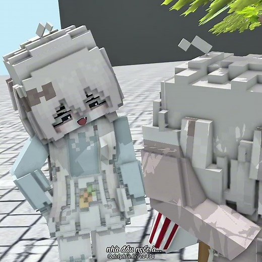 What's stuck on your head? 😰😰 #minecraft #shorts #minecraftshorts #funny