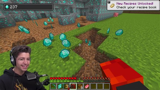 Minecraft billionaire problems 😂#PrestonPlayz #paidpartner @Preston