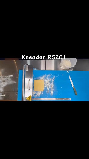 Final sheeting with kneader rs201 #kneader #rs201 #pastry | Garry Schumacher