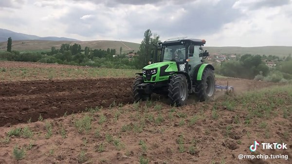 DEUTZ 5080E Traktör Tuning ile Gerçek Gücüne Kavuştu