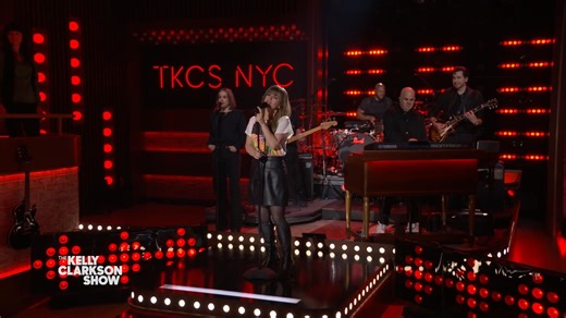 EXTREMELY RARE 'My December' #Kellyoke! | The Kelly Clarkson Show