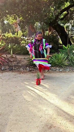 Baile Flor de Piña: Tradición y Cultura Oaxaqueña
