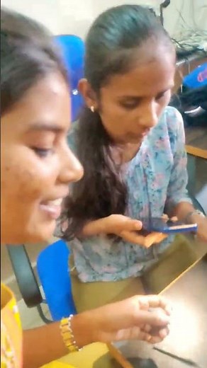 Cockroach dissection in practical class 🙄