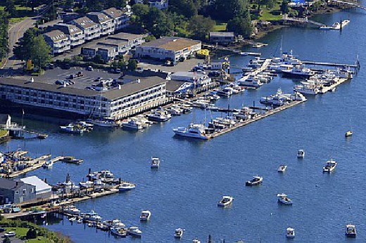 Brown's Wharf Inn - Boothbay Harbor Region