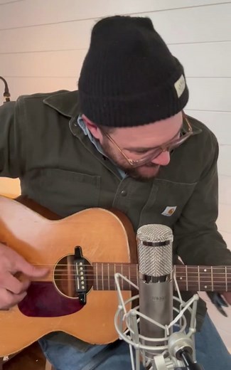 Josh Weathers Singing Go West vs. Rick Astley | Throwback Performance