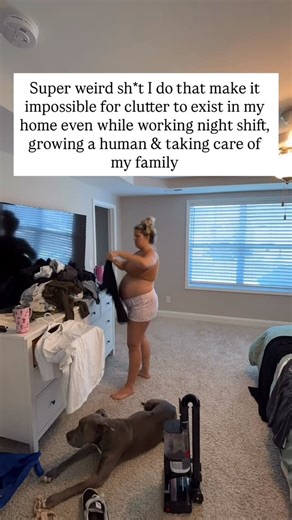 KYLIE MORTON | Home Organization + Decluttering on Instagram: "STEAL MY TRICKS 🔥👇🏻 Being the lunatic that’s been obsessed with decluttering and purging since she was a kid, I know EXACTLY what it takes to live in a calm, clutter-free home that you can actually look forward to coming home to. (PSST-Comment “CLEAN” for the full guide on how I do this in only 30 mins/day!) … and now I help busy women just like you take back their peace (&their sanity) without all the fancy aesthetic, color coded