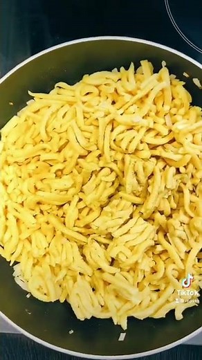 Käsespätzle Rezept schnell selber machen so lecker 🤤