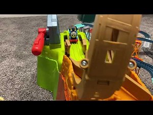 Sky High Bridge Jump and Launch Loop Trackmaster Gameplay! Thomas & Friends