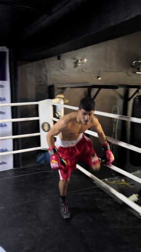 Vidéos de Gold’s Gym (@golds_gym9) avec son original - Gold’s Gym