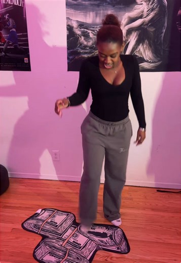 Rating the Pain of Objects Dropped on Our Feet