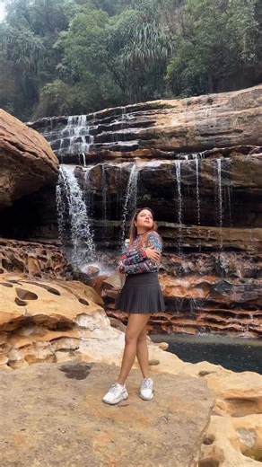 Ayesha Malik on Instagram: "Starting at ₹ 28,999/-* T&C applied. Sale starts on 9th Jan, 2026 PRO features that speak for them selves! With standout specs and performance #realme16ProSeries adds up to a stronger experience. The #200MPPortraitMaster capture all the moments Prefect at Every Zoom With AI Edit Genie 2.0 features, one tap to get stunning portraits Get your experience from this link - https://event.realme.com/in/realme-16-series-5g-ai-experience-event/ Lighting, style, and mood — hand