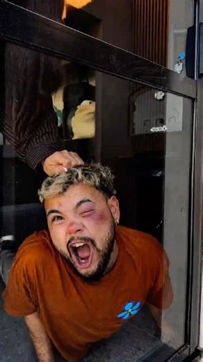 When your mom won't let you go out and play❌🤣