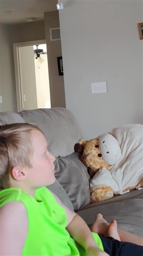 Gotcha!! 😱 #scream #scare #prank #reels | Kids Say