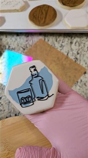 Royal icing cookie decorating tutorial ft roundhouse technique #cookiedecorating