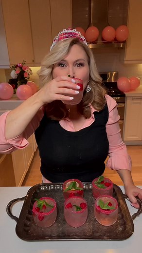 Sparkling Pink Punch 💕Here’s what you need..4 cups Pink Lemonade (I used frozen concentrate)1 bottle of Ginger Ale • 2 cups of Vodka ..or so 1 bottle of Rosé Prosecco • raspberries, slices of lemon and fresh mint 🍃 It goes down easy so please be careful! Let me know if you try it! Happy New Year ❤️ | Jennifer Valentyne