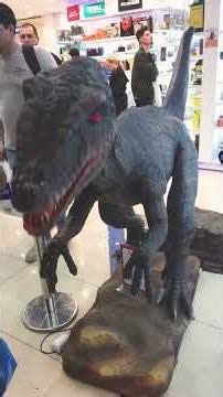 O DINOSSAURO DA CELL SHOP #fozdoiguacu #automobile #noticias