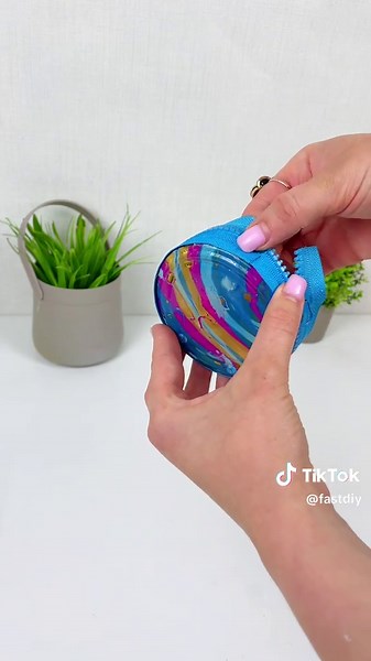 Easy and Fun DIY Craft Project with Recycled Materials