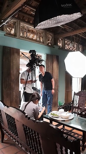 📱 Chỉ biết dùng Cap.Cut"chơi chơi"? Nâng tầm Dựng phim từ nghiệp dư lên BẬC THẦY chỉ sau 8 tháng! Đã biết sử dụng Cap.cut? Tại sao bạn không học thêm kỹ năng edit video chuyên nghiệp để gia nhập nghề Dựng phim? Nghề Editor đòi hỏi kỹ năng, công cụ và tư duy chuyên nghiệp mà Cap.Cut không thể dạy bạn.👉 Đừng để đam mê bị “chôn vùi” chỉ vì thiếu nền tảng chuyên môn. 🧹Trở thành phù thủy dựng phim chỉ với một khóa học tại Green Academy: https://dungphim.greenacademy.edu.vn/ - Không chỉ dừng ở vide