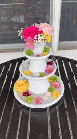 Transform Simple Planters Into a Stunning Decorative Centerpiece