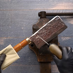 How to restore a rusty cleaver | Crafty Panda