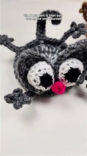 Quick Crochet Cat Mug Rug Pattern 🐱