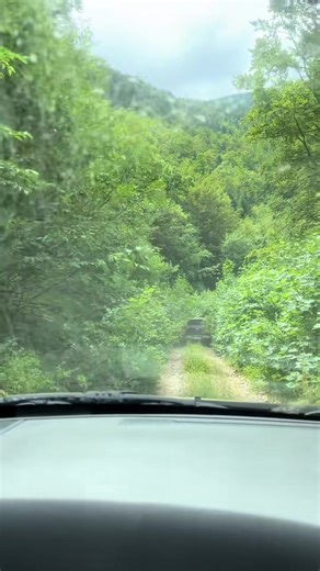 Discovering Hidden Routes in Colombia