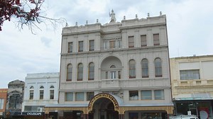 4.6K views · 67 reactions | Established in 1859, the Ballaarat Mechanics' Institute sits proudly on Sturt Street under the watchful eye of Minerva, the Roman goddess of wisdom. Once upon a time, there were more than 1000 mechanics' institutes in Victoria. Today, less than 10 are still providing library and other services to their communities. Find out more at https://bit.ly/37hUJuk | Visit Ballarat | Facebook