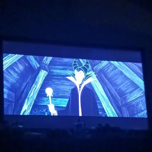 Watching the Most Shocking/depressing part in Sleeping Beauty(1959) @UrLocalInuyashaGirl