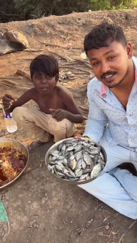 Sagar Dattaram patil on Instagram: "Kha na gup muchi 🐠 #fish #reel #instagramreel #comedyvideo #fbreels #sagarpatil728"