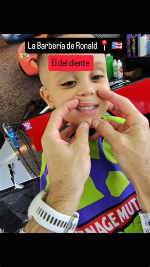 Barbero pediatrico on Instagram: "El Diente nunca se callo🥰😂✂️📍🇵🇷#labarberiaderonald"