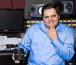 Yalil Guerra: "Ser cubano no se compra en la tienda" - OnCubaNews