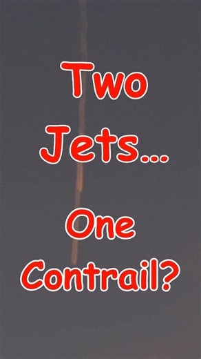 Two Jets... One Contrail? ✈️☁️✈️ ☕︎❗#aviation #planespotting #aircraft #scienceexplained #wow 🙋🏻‍♀️