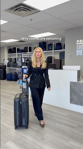 Samsonite Kenya luggage: 🙌🏼 One luggage. Two ways to open. Zero travel stress.