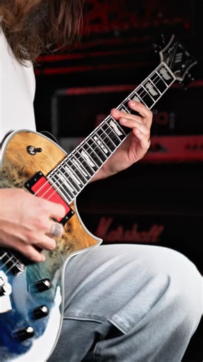 Road to Nowhere (intro solo) - Ozzy Osbourne thru the helix #guitarcover #ozzyosbourne #line6helix