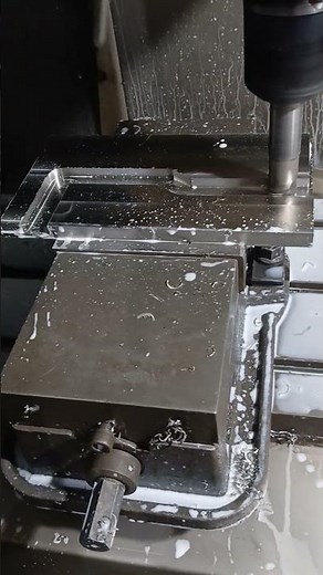 VMC machine programming by NX software