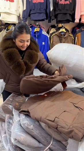 NOZANIN | SAMARKAND on Instagram: "Yangi troykamiz😍"