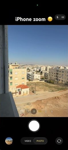 iPhone zoom test 🙂‍↔️ #zoomtest #iphone #samsung #camera