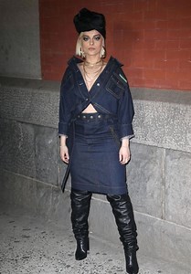 Bebe Rexha – Marc Jacobs Fashion Show, NYFW 02/14/2018 • CelebMafia