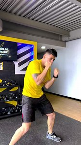 Asistir a nuestras clases de Smart Combat 🤜🏼⚡🤛🏾 tiene múltiples beneficios para nuestra salud y bienestar tanto física como mental. Nos ayuda a: ✅ Oxidar grasa ✅ Liberar estrés ✅ Mejorar nuestra coordinación ✅ Reducir la probabilidad de contraer enfermedades cardiovasculares ¿Te gustaría hacer parte de alguna de estás clases?, escríbenos en los comentarios #EsteAñoSí #Actívate #SéFeliz #Combat | Smart Fit Colombia