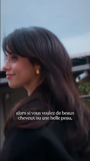 Vogue a passé une journée bien-être avec Camila Cabello à Paris (pilates, lumière rouge, méditation)